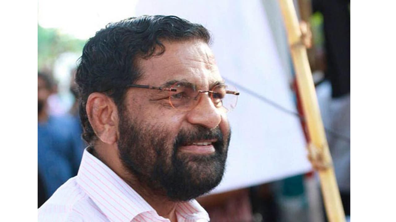 പെന്‍ഷന്‍കാര്‍ ആത്മഹത്യ ചെയ്യുന്നത് ആദ്യമായല്ല; എല്‍ഡിഎഫ് കാലത്തെ ആത്മഹത്യകള്‍ മാത്രം ചര്‍ച്ചയാകുന്നു: കടകംപള്ളി