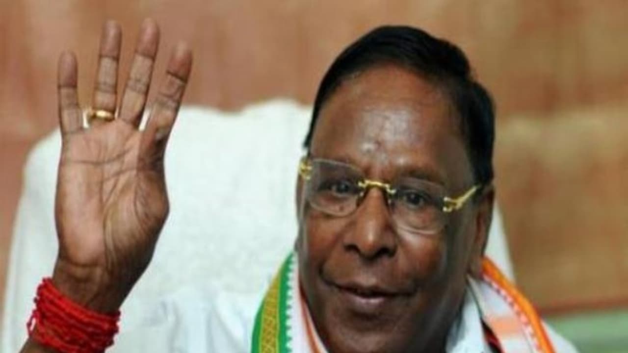 நற! நற நாராயணசாமியும், றெக்கை கட்டிய பரபரப்பும்... நற! நற நாராயணசாமியும், றெக்கை கட்டிய பரபரப்பும்...