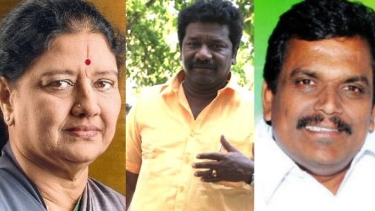 பரப்பன அக்ரஹாராவுக்கு படையெடுத்த தீவிர விசுவாசிகள்... சிறையில் சசிகலாவுடன் சந்திப்பு... பரப்பன அக்ரஹாராவுக்கு படையெடுத்த தீவிர விசுவாசிகள்... சிறையில் சசிகலாவுடன் சந்திப்பு...