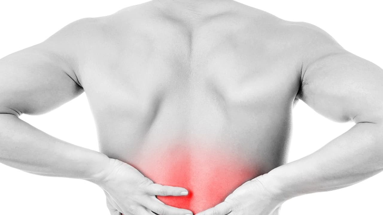 നടുവേദന അലട്ടുന്നുണ്ടോ ; ശ്രദ്ധിക്കേണ്ട ചില കാര്യങ്ങൾ നടുവേദന അലട്ടുന്നുണ്ടോ ; ശ്രദ്ധിക്കേണ്ട ചില കാര്യങ്ങൾ