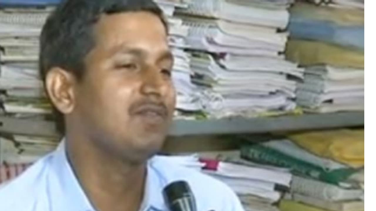 రోణంకి ర్యాంకుపై కోర్టులో కేసు రోణంకి ర్యాంకుపై కోర్టులో కేసు