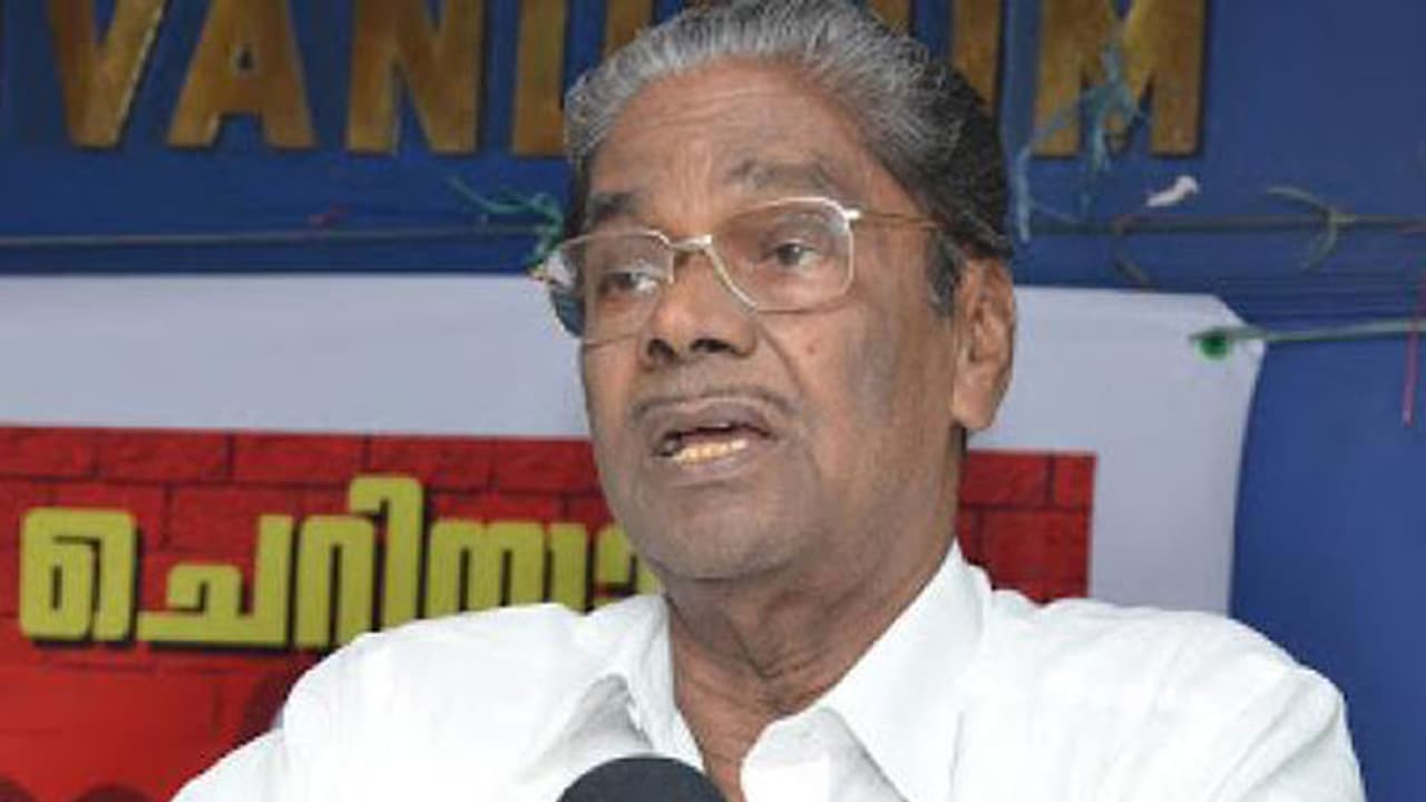 തൊഴിൽ നിയമങ്ങൾ ലംഘിക്കുന്ന മുത്തൂറ്റ് എംഡിയെ അറസ്റ്റ് ചെയ്യണമെന്ന് ആനത്തലവട്ടം ആനന്ദൻ തൊഴിൽ നിയമങ്ങൾ ലംഘിക്കുന്ന മുത്തൂറ്റ് എംഡിയെ അറസ്റ്റ് ചെയ്യണമെന്ന് ആനത്തലവട്ടം ആനന്ദൻ