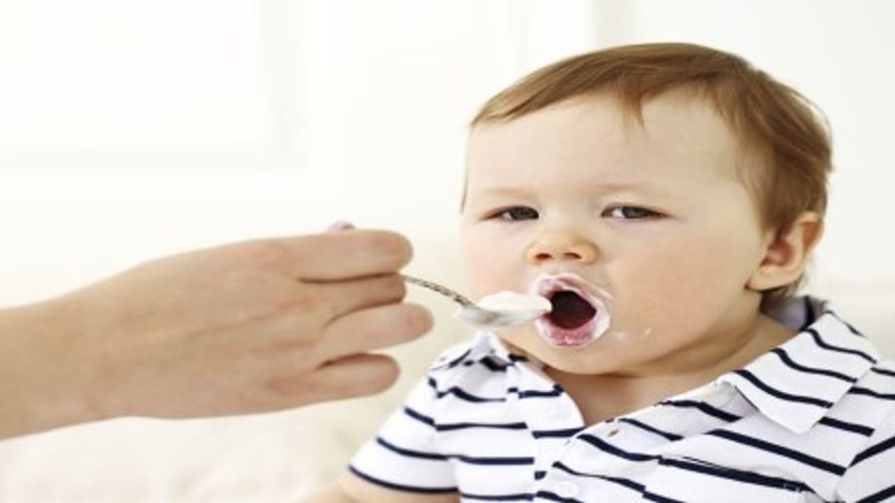 தினமும் மூன்று வேளை தயிர் சாப்பிட்டால் உடல் எடை குறையுமாம் – ஆய்வு சொல்லுது… தினமும் மூன்று வேளை தயிர் சாப்பிட்டால் உடல் எடை குறையுமாம் – ஆய்வு சொல்லுது…