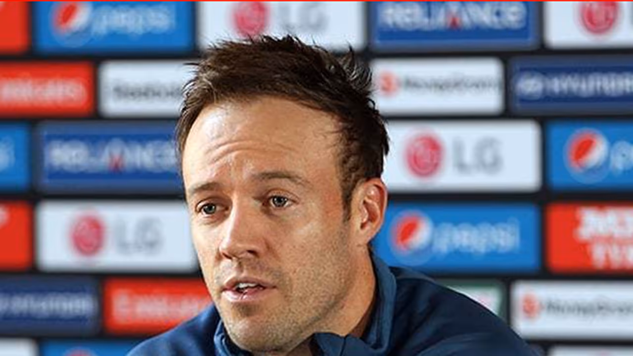 கம்பேக் குறித்து மௌனம் கலைத்த டிவில்லியர்ஸ்.. ரசிகர்கள் செம குஷி