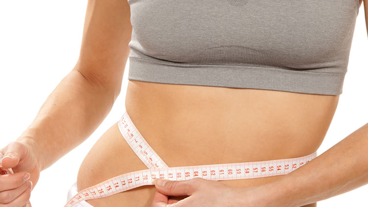 ശരീരഭാരം കുറയ്ക്കണോ; തേനിൽ അൽപം ഇഞ്ചി നീര് ചേർത്ത് കഴിച്ച് നോക്കൂ ശരീരഭാരം കുറയ്ക്കണോ; തേനിൽ അൽപം ഇഞ്ചി നീര് ചേർത്ത് കഴിച്ച് നോക്കൂ