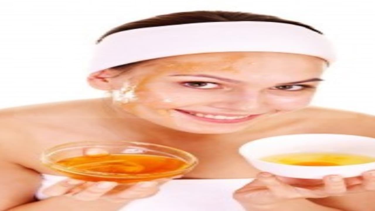 சாமந்தி பூ நிறம் வேண்டுமா? அப்போ சாமந்திப் பூவில் ஃபேஸ் பேக் போடுங்க… சாமந்தி பூ நிறம் வேண்டுமா? அப்போ சாமந்திப் பூவில் ஃபேஸ் பேக் போடுங்க…