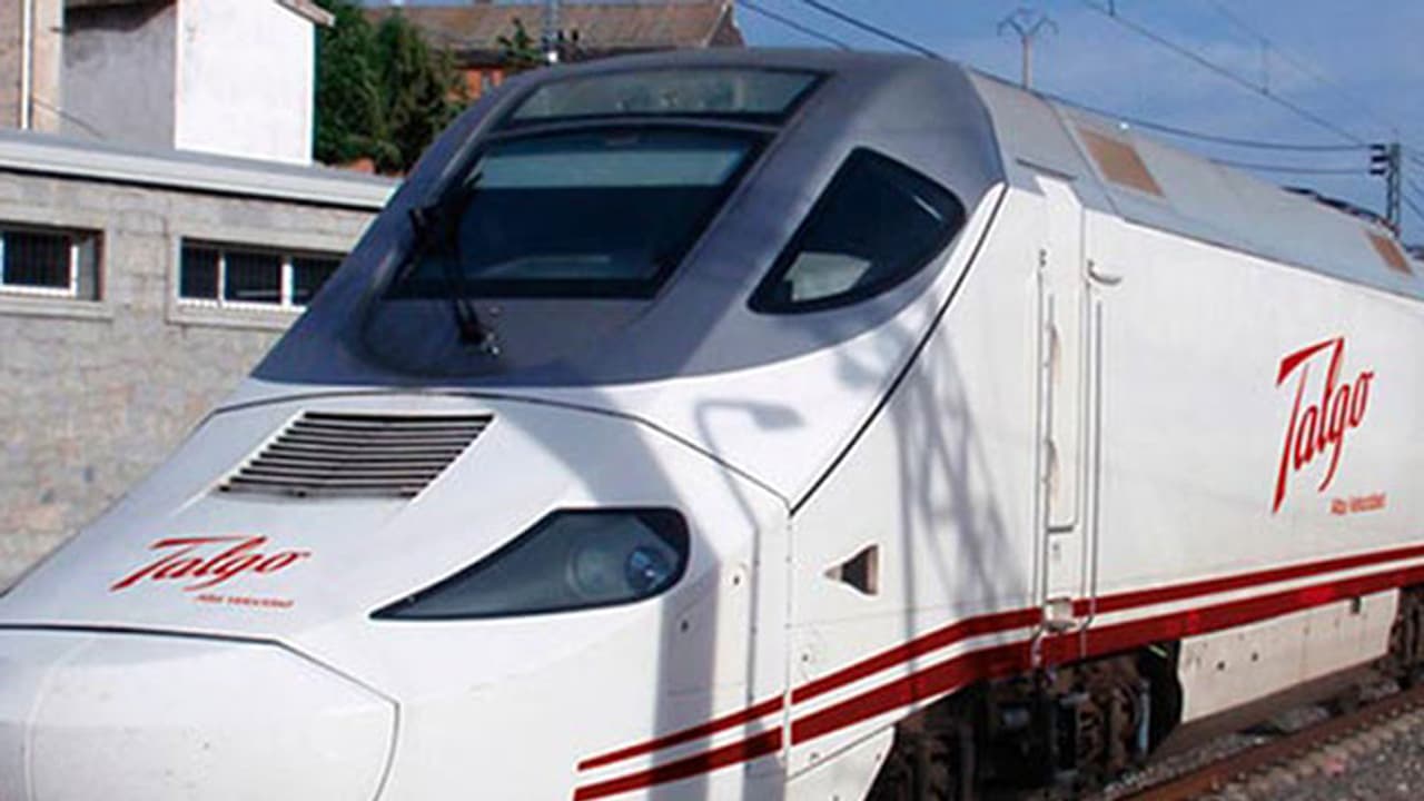 High Speed Talgo train trial run between Delhi Mumbai High Speed Talgo train trial run between Delhi Mumbai