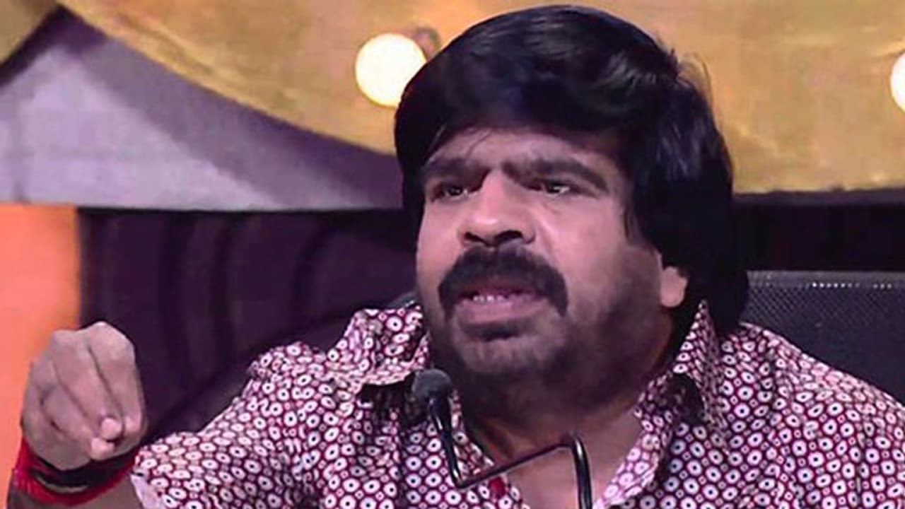 T Rajender's ego destroys actress Sai Dhansika on stage! T Rajender's ego destroys actress Sai Dhansika on stage!