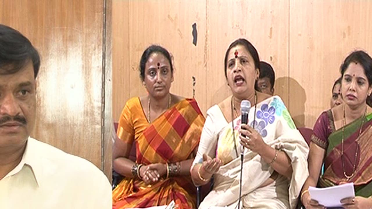 ರಾಜರಾಜೇಶ್ವರಿ ಕ್ಷೇತ್ರದಲ್ಲಿ ಕೋಟಿ ಕೋಟಿ ಲಂಚ ಬಾಚಿದ್ರಾ ಮಹಿಳಾ ಸದಸ್ಯರು..! ರಾಜರಾಜೇಶ್ವರಿ ಕ್ಷೇತ್ರದಲ್ಲಿ ಕೋಟಿ ಕೋಟಿ ಲಂಚ ಬಾಚಿದ್ರಾ ಮಹಿಳಾ ಸದಸ್ಯರು..!