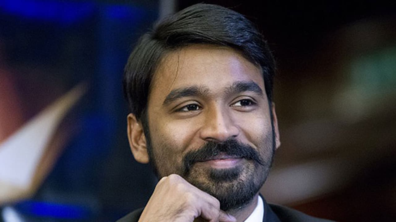 ತಮಿಳಿನ ಸ್ಟಾರ್ ನಟ ಧನುಷ್'ನ ಹೆತ್ತವರು ಯಾರು? ಸ್ಟಾರ್ ನಟ 10ನೇ ಕ್ಲಾಸ್'ಗೆ ಮನೆಬಿಟ್ಟು ಬಂದಿದ್ದು ನಿಜವೇ? ತಮಿಳಿನ ಸ್ಟಾರ್ ನಟ ಧನುಷ್'ನ ಹೆತ್ತವರು ಯಾರು? ಸ್ಟಾರ್ ನಟ 10ನೇ ಕ್ಲಾಸ್'ಗೆ ಮನೆಬಿಟ್ಟು ಬಂದಿದ್ದು ನಿಜವೇ?