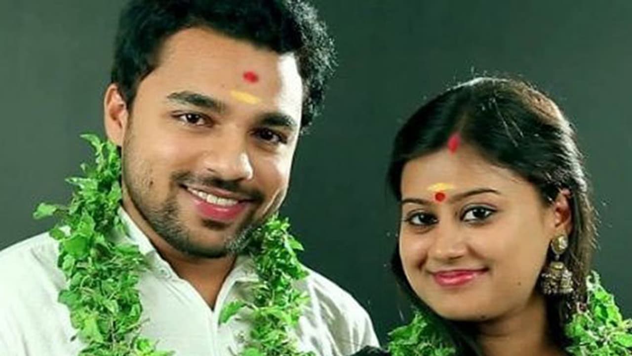 വിവാഹിതയായി എന്ന വാര്ത്ത: സത്യാവസ്ഥ പറഞ്ഞ് അന്സിബ വിവാഹിതയായി എന്ന വാര്ത്ത: സത്യാവസ്ഥ പറഞ്ഞ് അന്സിബ