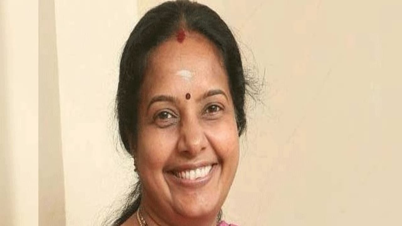 பாஜக எம்.எல்.ஏ ‘வானதி’ உட்பட 7 பேர் விடுதலை… பாஜக மீது அதிமுகவினர் கொடுத்த வழக்கில் “பரபரப்பு‘ தீர்ப்பு