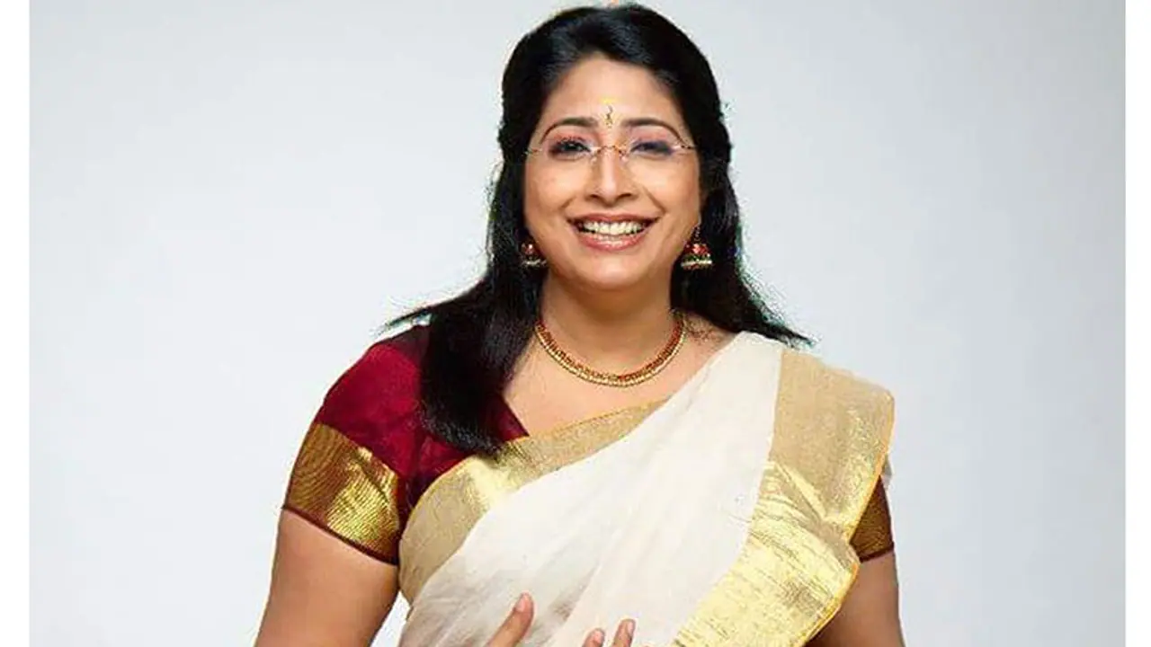 ലക്ഷ്മി നായരും മലയാളി പുരുഷന്മാരും ലക്ഷ്മി നായരും മലയാളി പുരുഷന്മാരും