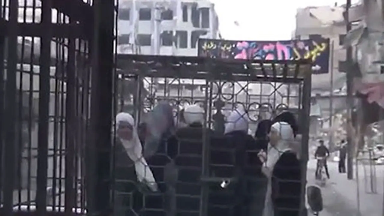 Mosul: 19 Yazidi women burnt alive for refusing sex with ISIS fighters Mosul: 19 Yazidi women burnt alive for refusing sex with ISIS fighters