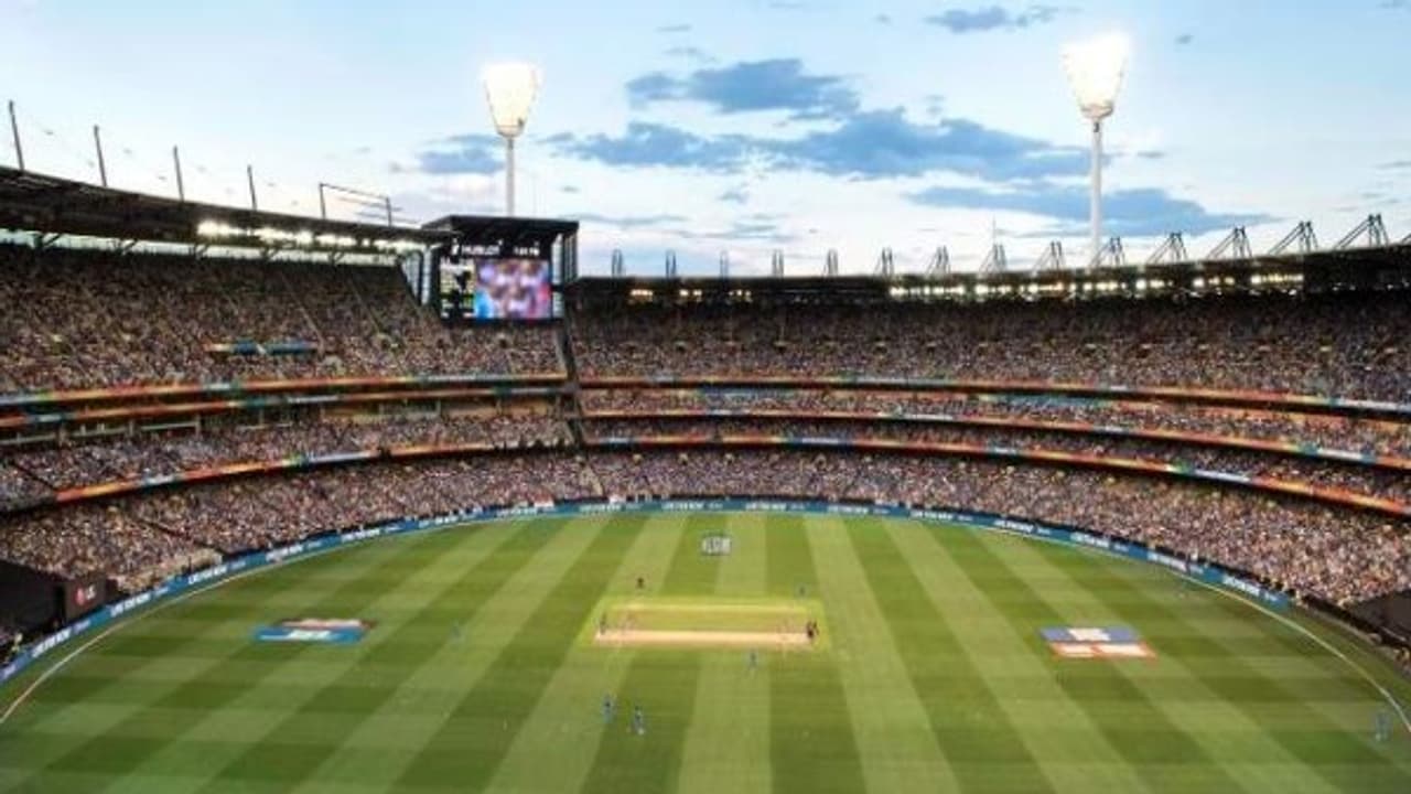 டி20 உலகக் கோப்பைப் போட்டியின் இறுதிச்சுற்று இந்த மைதானத்தில்தான் நடக்க போகுதாம்... டி20 உலகக் கோப்பைப் போட்டியின் இறுதிச்சுற்று இந்த மைதானத்தில்தான் நடக்க போகுதாம்...