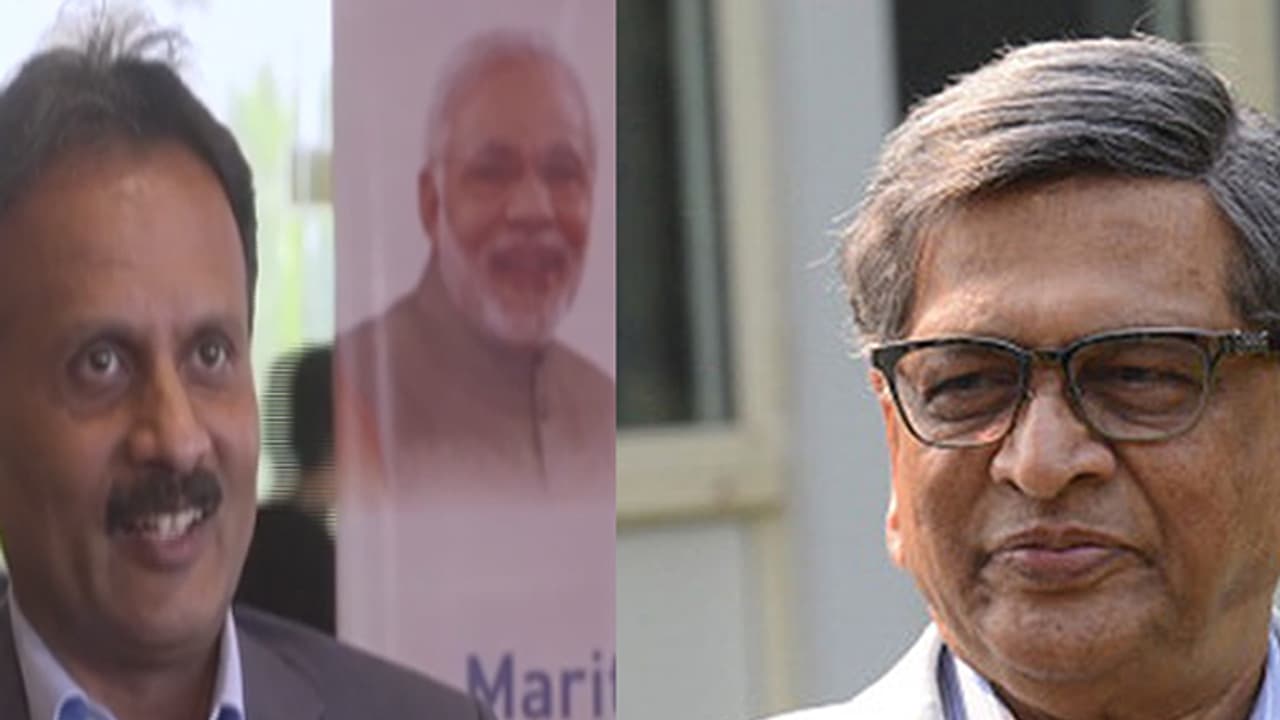 ಸಿದ್ಧಾರ್ಥ್ ಸಾಮ್ರಾಜ್ಯದ ಮೇಲೆ ಐಟಿ ದಾಳಿ: ನೋಟ್ ಬ್ಯಾನ್ ಬಳಿಕ ವ್ಯವಹಾರ ಡಬಲ್? ಸಿಕ್ಕ ಸಂಪತ್ತೆಷ್ಟು ಗೊತ್ತಾ? ಸಿದ್ಧಾರ್ಥ್ ಸಾಮ್ರಾಜ್ಯದ ಮೇಲೆ ಐಟಿ ದಾಳಿ: ನೋಟ್ ಬ್ಯಾನ್ ಬಳಿಕ ವ್ಯವಹಾರ ಡಬಲ್? ಸಿಕ್ಕ ಸಂಪತ್ತೆಷ್ಟು ಗೊತ್ತಾ?