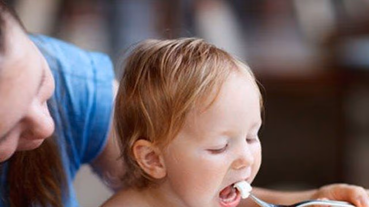 ఎదిగే పిల్లలకు ఎలాంటి ఆహారం అందించాలి..? ఎదిగే పిల్లలకు ఎలాంటి ఆహారం అందించాలి..?