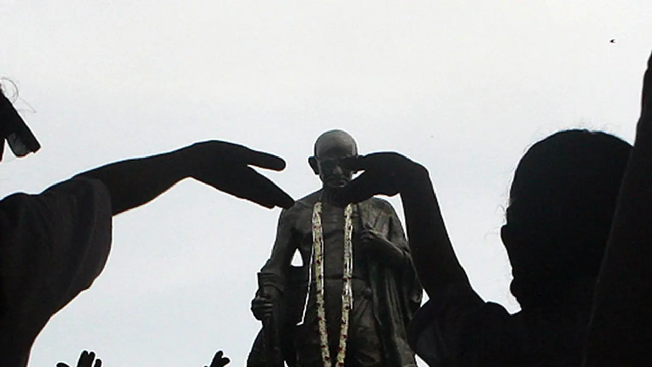 Gandhi Jayanthi inauspicious? Expectant mothers believe so