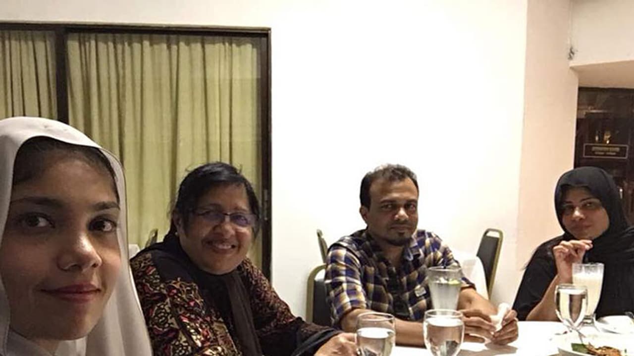 അഞ്ച് പതിറ്റാണ്ടിനു ശേഷം ആ മലേഷ്യന്‍ പെണ്‍കുട്ടി കേരളത്തിലെ ഉറ്റവരെ കണ്ടെത്തി, ഫേസ്ബുക്കിലൂടെ...