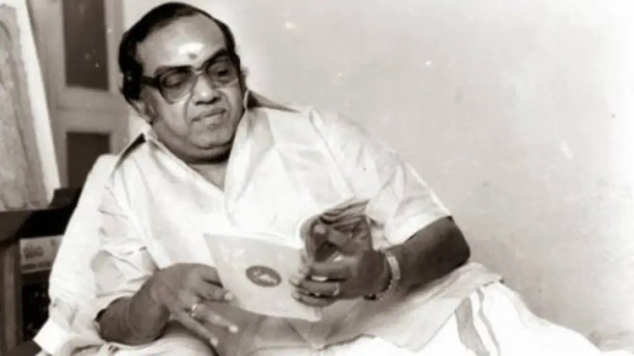 வான் உயரத்துக்கு கண்ணதாசன் உயர்ந்து நிற்பதன் காரணம் இதுதான்..! வான் உயரத்துக்கு கண்ணதாசன் உயர்ந்து நிற்பதன் காரணம் இதுதான்..!