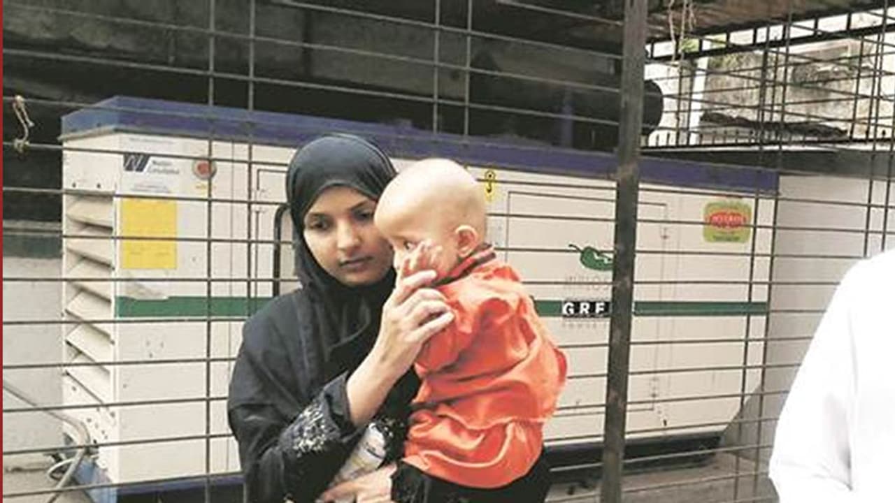 ಕಾಂಗ್ರೆಸ್ ವಿರೋಧದ ನಡುವೆ ತ್ರಿವಳಿ ತಲಾಖ್ ವಿರೋಧಿ ಮಸೂದೆ ಲೋಕಸಭೆಯಲ್ಲಿ ಅಂಗೀಕೃತ ಕಾಂಗ್ರೆಸ್ ವಿರೋಧದ ನಡುವೆ ತ್ರಿವಳಿ ತಲಾಖ್ ವಿರೋಧಿ ಮಸೂದೆ ಲೋಕಸಭೆಯಲ್ಲಿ ಅಂಗೀಕೃತ