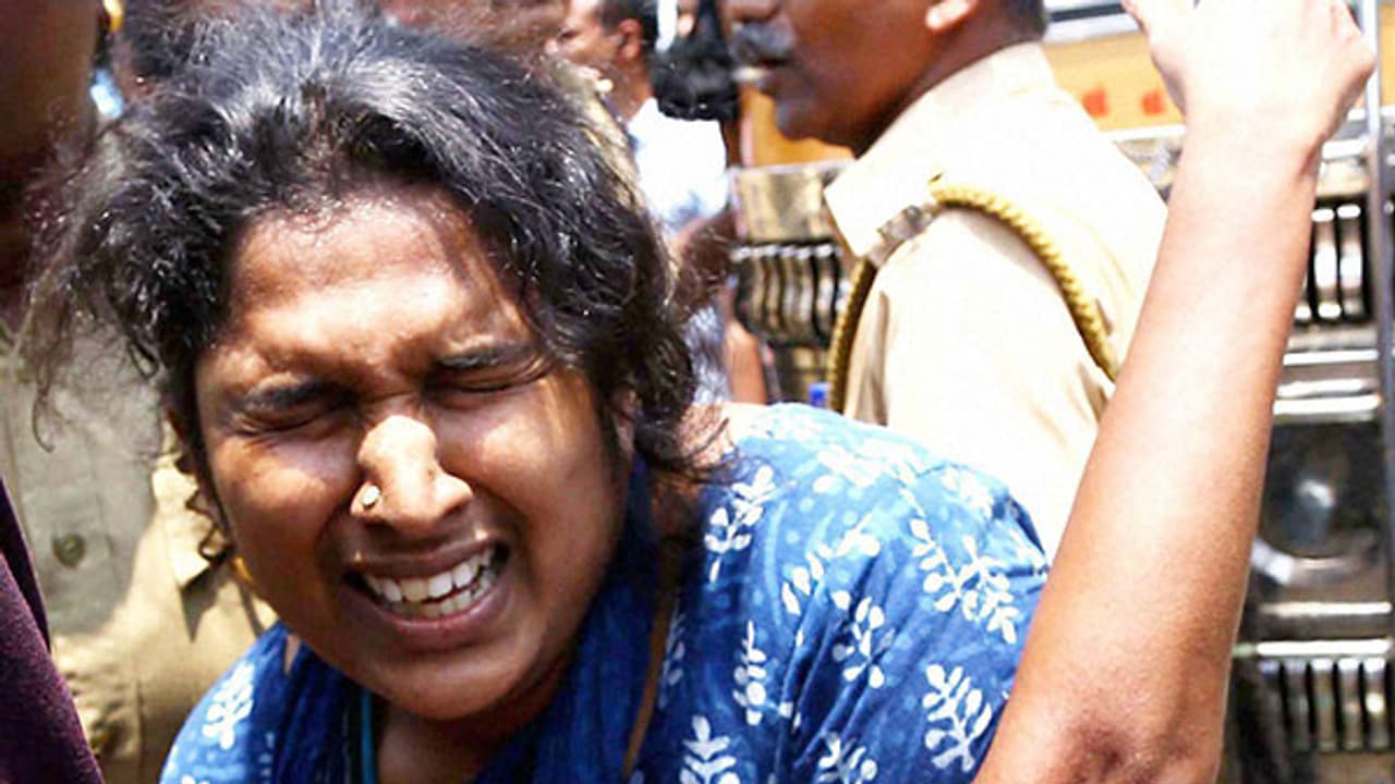 Jisha murder probe: Union Minister's report blames Kerala Jisha murder probe: Union Minister's report blames Kerala