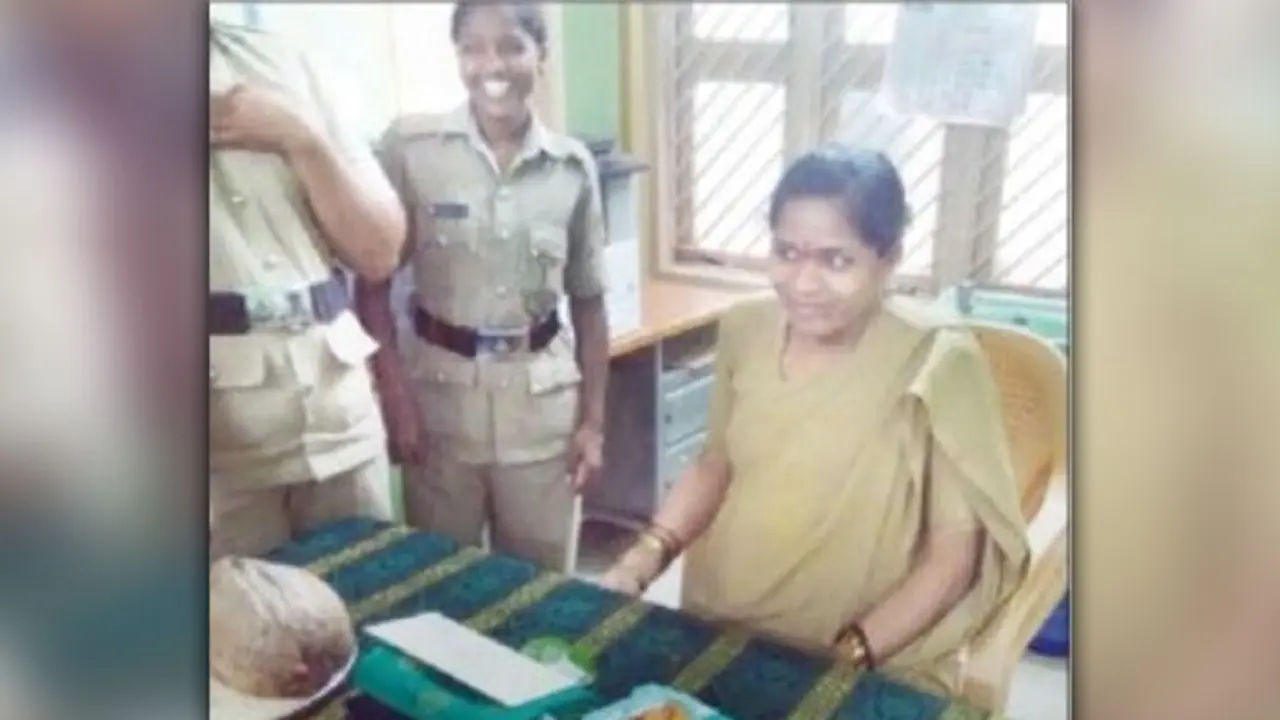 Policewoman given baby shower surprise at the station Policewoman given baby shower surprise at the station