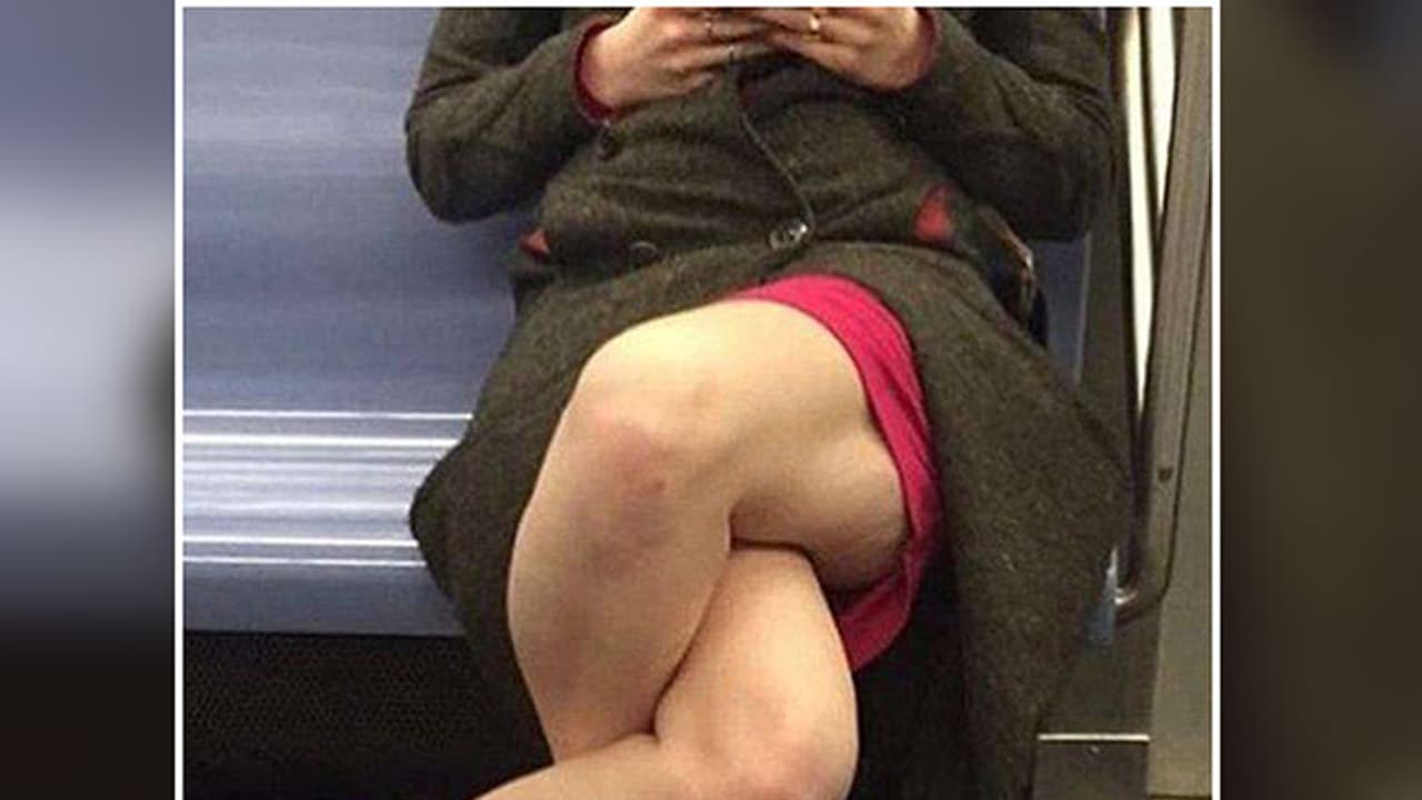 Astrology Tips: ಕಾಲ ಮೇಲೆ ಕಾಲಾಕಿ ಕೂತ್ಕೊಂಡು ಹಣ ಕಳ್ಕೊಳ್ಬೇಡಿ! Astrology Tips: ಕಾಲ ಮೇಲೆ ಕಾಲಾಕಿ ಕೂತ್ಕೊಂಡು ಹಣ ಕಳ್ಕೊಳ್ಬೇಡಿ!