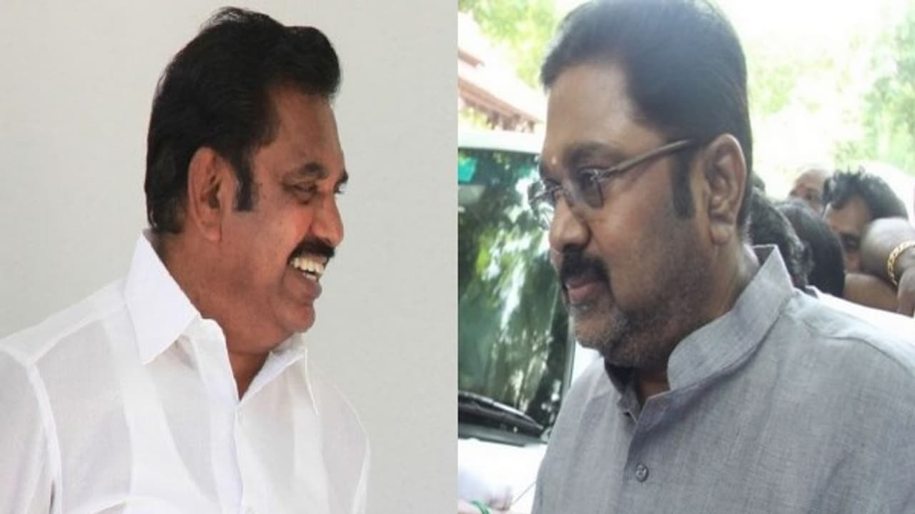 தினகரன் அணியில் ஸ்லீப்பர் செல்ஸ்? ஆர்.கே.நகர் காரரை அலறவிட்ட எடப்பாடியார்! தினகரன் அணியில் ஸ்லீப்பர் செல்ஸ்? ஆர்.கே.நகர் காரரை அலறவிட்ட எடப்பாடியார்!