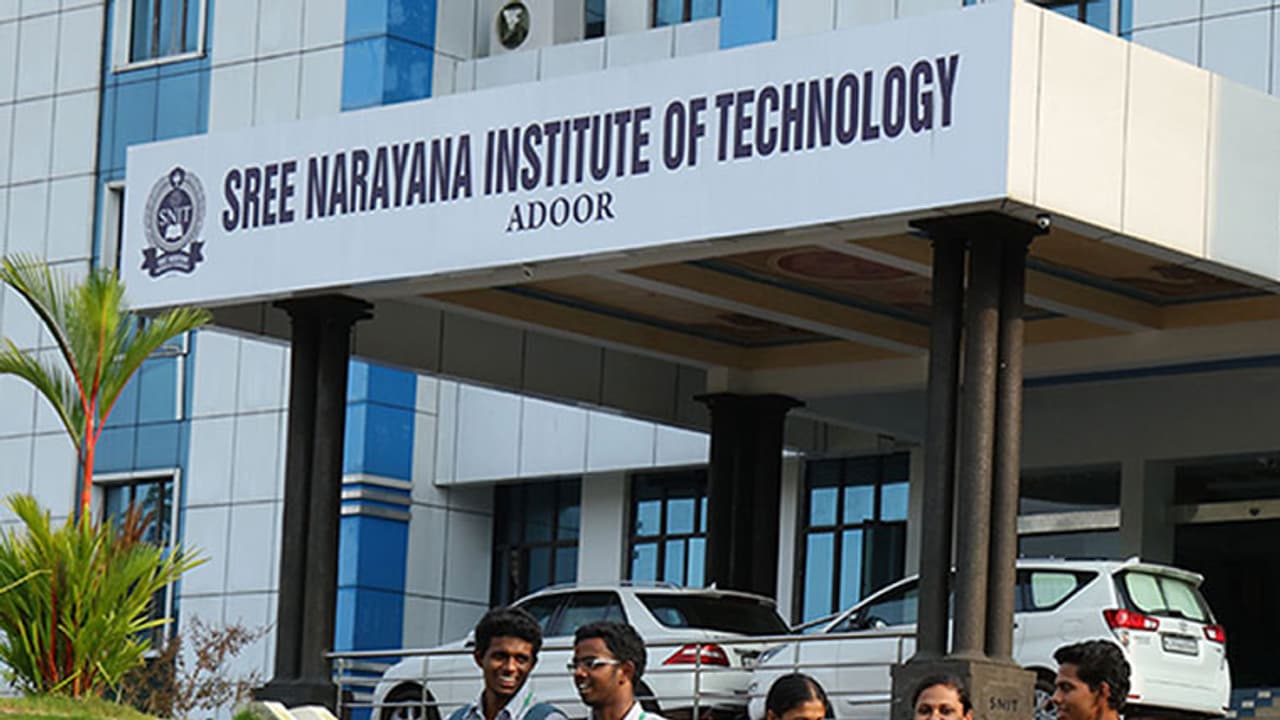 എസ്.എൻ.ഐ.ടിയിൽ ബി.ടെക് പ്രവേശനം ആരംഭിച്ചു എസ്.എൻ.ഐ.ടിയിൽ ബി.ടെക് പ്രവേശനം ആരംഭിച്ചു