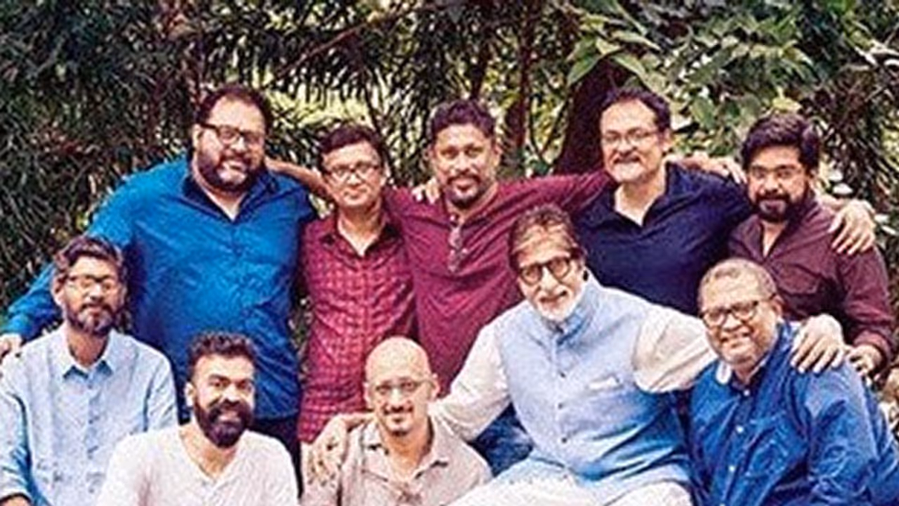 Can you spot what is wrong in this Pic Shared by Amitabh Bachchan? Can you spot what is wrong in this Pic Shared by Amitabh Bachchan?