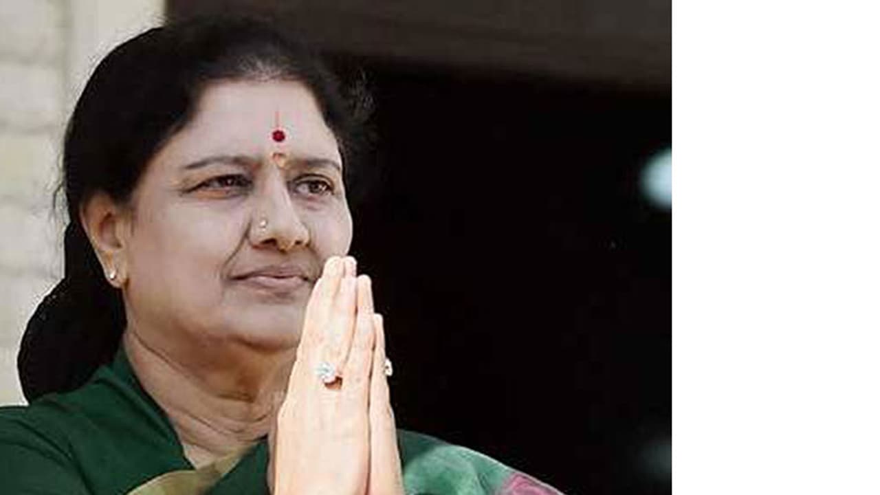 Tamil Nadu: Foreign exchange fraud charge against Sasikala Tamil Nadu: Foreign exchange fraud charge against Sasikala