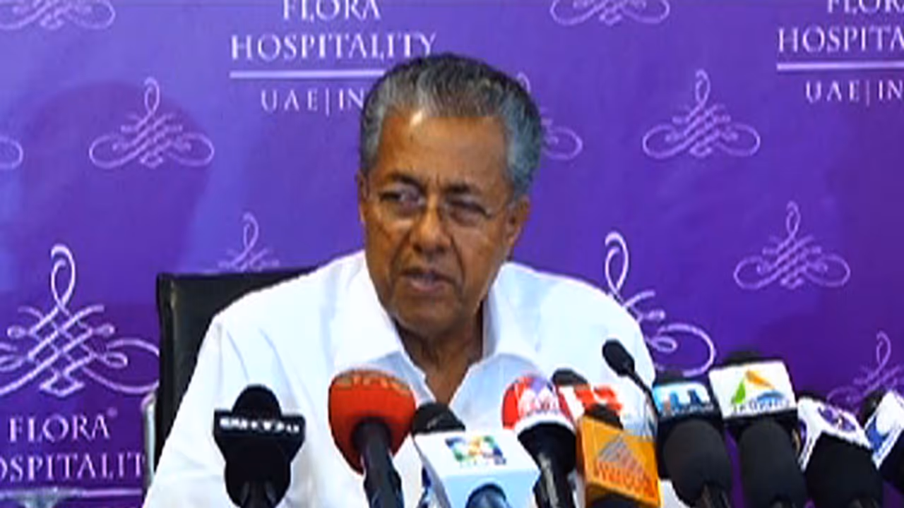 പതറരുത്; പൊലീസിനെ ചേരി തിരിക്കാൻ ശ്രമം നടക്കുന്നു: മുഖ്യമന്ത്രി പതറരുത്; പൊലീസിനെ ചേരി തിരിക്കാൻ ശ്രമം നടക്കുന്നു: മുഖ്യമന്ത്രി