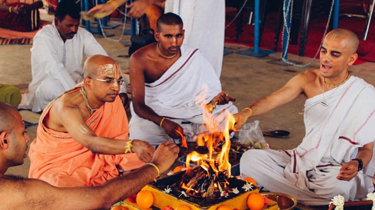 ಅರ್ಚಕ ಹುದ್ದೆಗೆ ಒಂದು ವರ್ಷದ ಡಿಪ್ಲೊಮಾ ಕೋರ್ಸ್ ಅರ್ಚಕ ಹುದ್ದೆಗೆ ಒಂದು ವರ್ಷದ ಡಿಪ್ಲೊಮಾ ಕೋರ್ಸ್