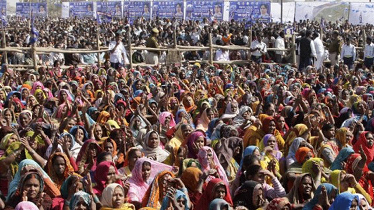 UP Elections: ಮೋದಿ ಹಿಂದುಳಿದ ಜನಾಂಗದವರೆಂದು ಬಿಜೆಪಿ ಕಡೆ ವಾಲಿದ ಮತದಾರರು UP Elections: ಮೋದಿ ಹಿಂದುಳಿದ ಜನಾಂಗದವರೆಂದು ಬಿಜೆಪಿ ಕಡೆ ವಾಲಿದ ಮತದಾರರು