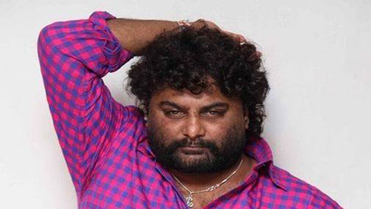 ಮತ್ತೊಂದು ರಿಯಾಲಿಟಿ ಶೋ'ನಲ್ಲಿ ಜೋಡಿಯೊಂದಿಗೆ ಹುಚ್ಚ ವೆಂಕಟ್ ಮತ್ತೊಂದು ರಿಯಾಲಿಟಿ ಶೋ'ನಲ್ಲಿ ಜೋಡಿಯೊಂದಿಗೆ ಹುಚ್ಚ ವೆಂಕಟ್