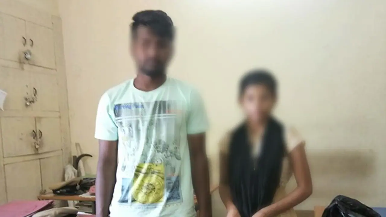 ಮಗಳಿಗಾಗಿ ಹಿಂದೂ ಯುವಕನನ್ನು ಅಪಹರಿಸಿ ಮುಸ್ಲಿಂ ಪದ್ಧತಿಯಂತೆ ಮುಂಜಿ, ಮತಾಂತರ ಮಾಡಿದ ತಂದೆ? ಮಗಳಿಗಾಗಿ ಹಿಂದೂ ಯುವಕನನ್ನು ಅಪಹರಿಸಿ ಮುಸ್ಲಿಂ ಪದ್ಧತಿಯಂತೆ ಮುಂಜಿ, ಮತಾಂತರ ಮಾಡಿದ ತಂದೆ?