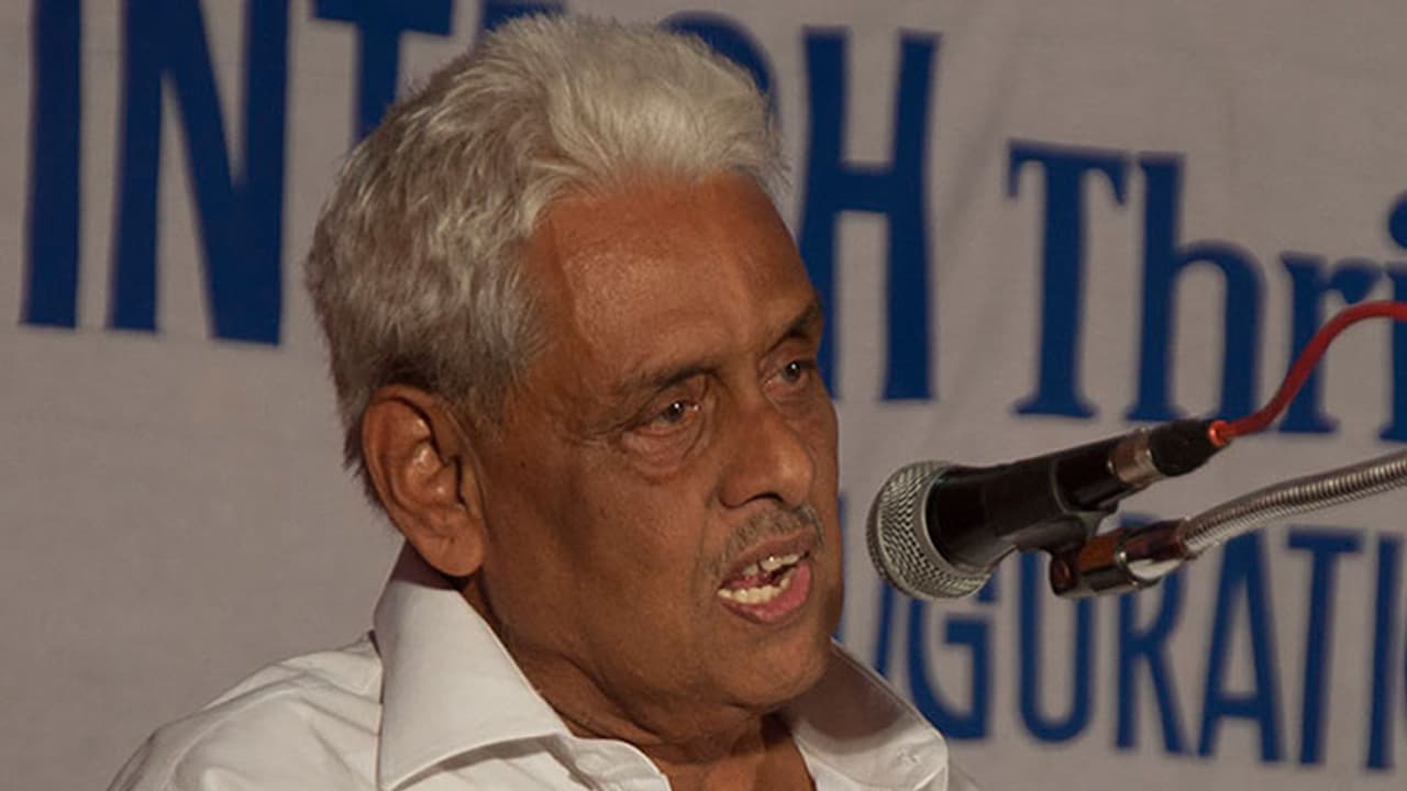 ജീവിച്ചിരിപ്പില്ലെന്ന് ബിഎൽഒയുടെ റിപ്പോര്ട്ട്; തപാൽ വോട്ട് ചെയ്യാനാവാതെ എംജിഎസ് നാരായണന് ജീവിച്ചിരിപ്പില്ലെന്ന് ബിഎൽഒയുടെ റിപ്പോര്ട്ട്; തപാൽ വോട്ട് ചെയ്യാനാവാതെ എംജിഎസ് നാരായണന്