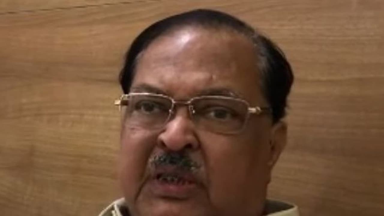 ಇಂದು ಮಾಜಿ ಸಚಿವ ಖಮರ್ ಉಲ್ ಇಸ್ಲಾಂ ಅಂತ್ಯಕ್ರಿಯೆ ಇಂದು ಮಾಜಿ ಸಚಿವ ಖಮರ್ ಉಲ್ ಇಸ್ಲಾಂ ಅಂತ್ಯಕ್ರಿಯೆ