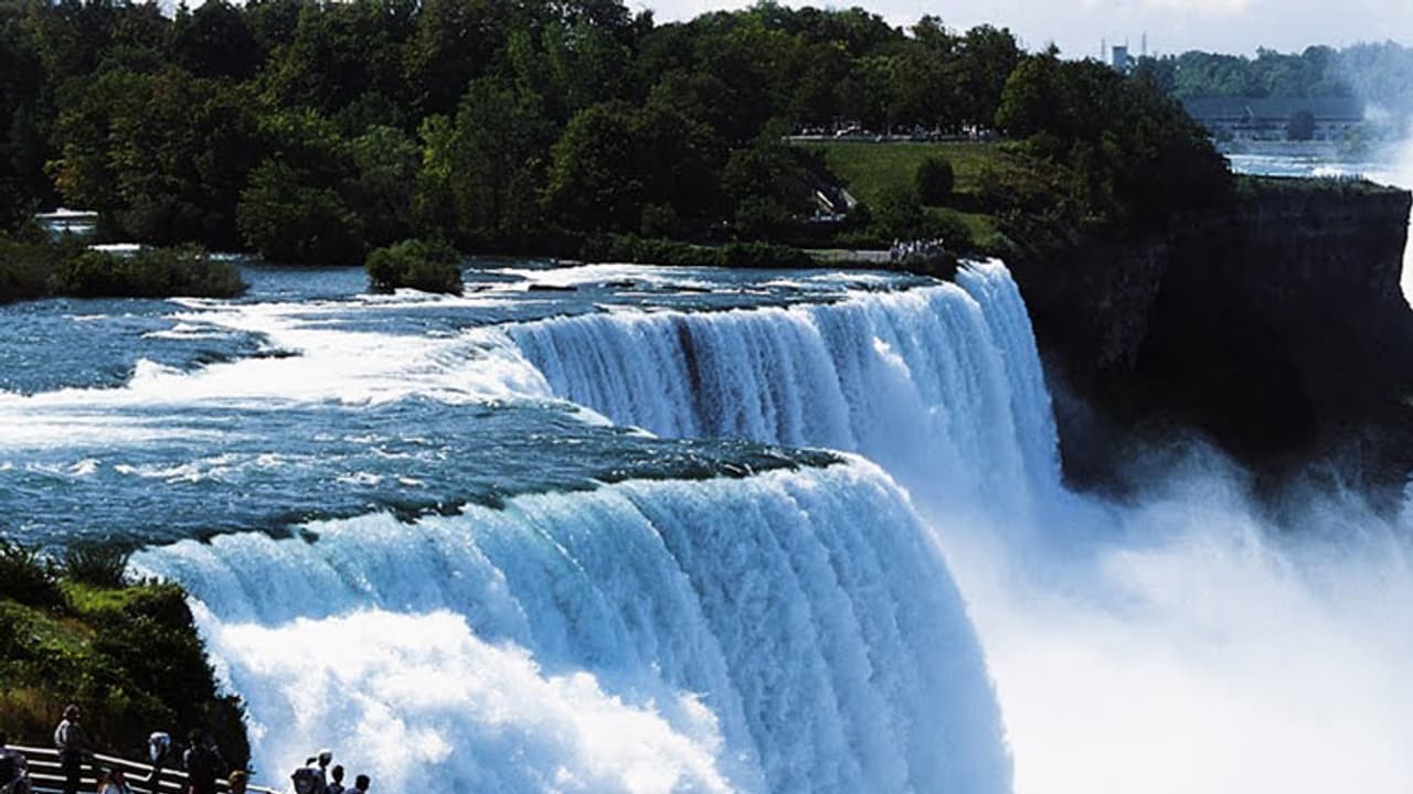 ಬೆಂಗಳೂರಿನಲ್ಲಿ ಜಲಪಾತ ನಿರ್ಮಾಣ..? ಬೆಂಗಳೂರಿನಲ್ಲಿ ಜಲಪಾತ ನಿರ್ಮಾಣ..?