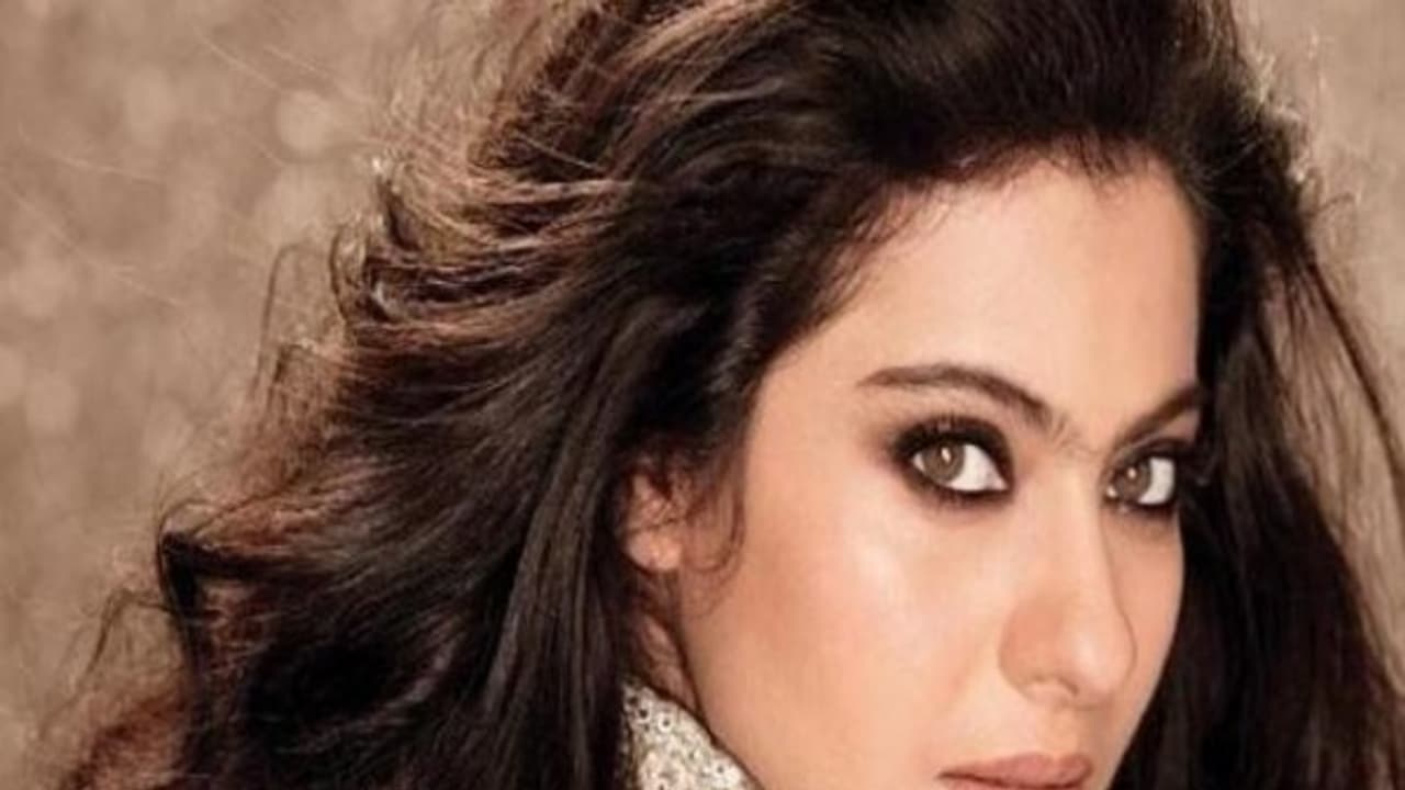 முதல் முறையாக மகள் புகைப்படத்தை வெளியிட்ட நடிகை கஜோல்....! என்ன அழகு...! முதல் முறையாக மகள் புகைப்படத்தை வெளியிட்ட நடிகை கஜோல்....! என்ன அழகு...!