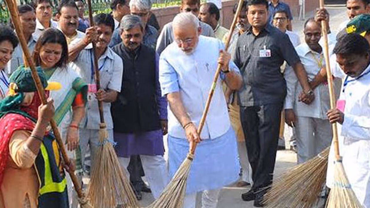 Mann Ki Baat @52: India will be open defecation free by October 2019, says PM Modi