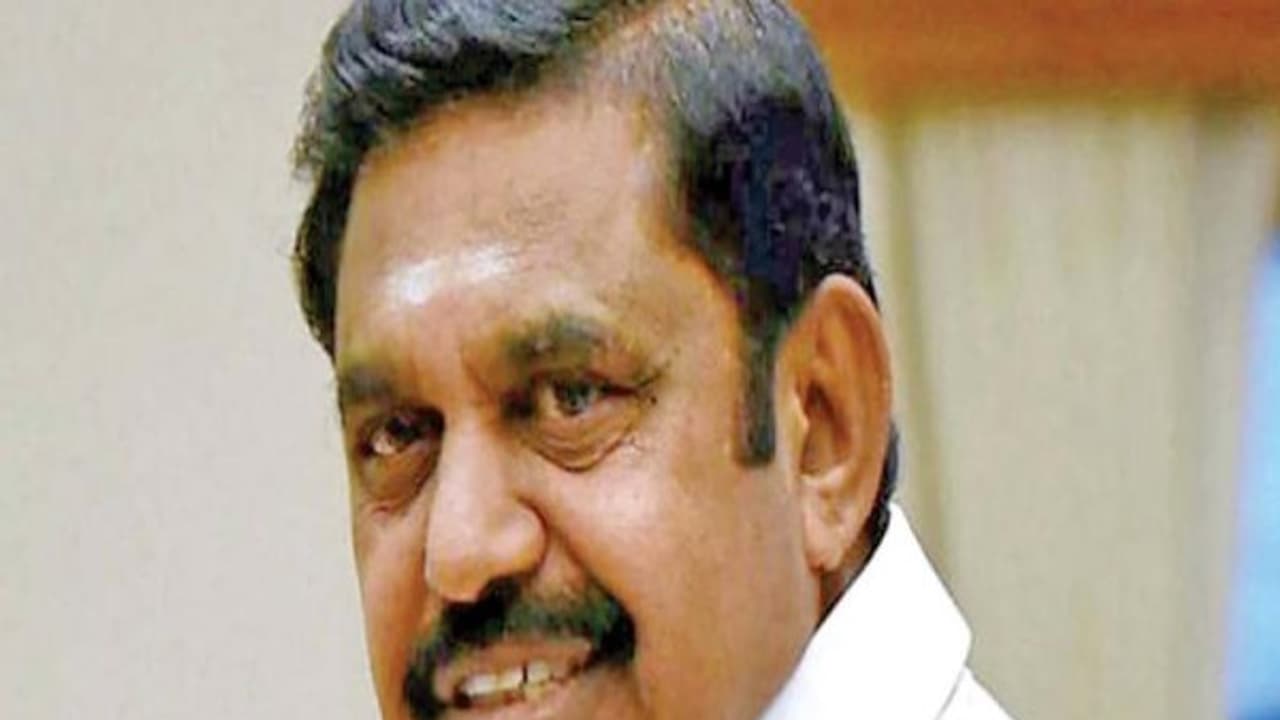 தமிழக முதல்வர் இன்று திருச்சி வருகை... அதிமுகவினர் உற்சாக வரவேற்பளிக்க காத்திருப்பு... தமிழக முதல்வர் இன்று திருச்சி வருகை... அதிமுகவினர் உற்சாக வரவேற்பளிக்க காத்திருப்பு...