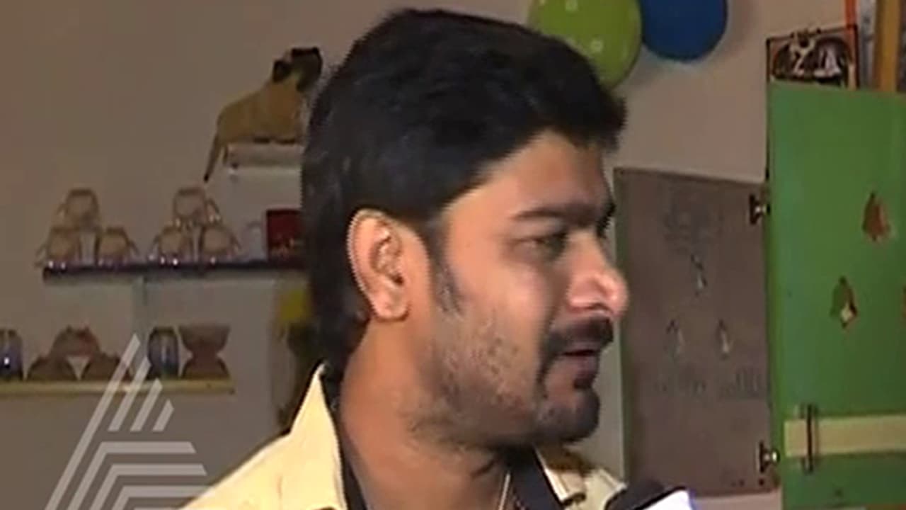 'ಗುಲಾಲ್.ಕಾಂನ'ಲ್ಲಿ ಬಿಗ್ ಬಾಸ್ ದಿವಾಕರ! 'ಗುಲಾಲ್.ಕಾಂನ'ಲ್ಲಿ ಬಿಗ್ ಬಾಸ್ ದಿವಾಕರ!