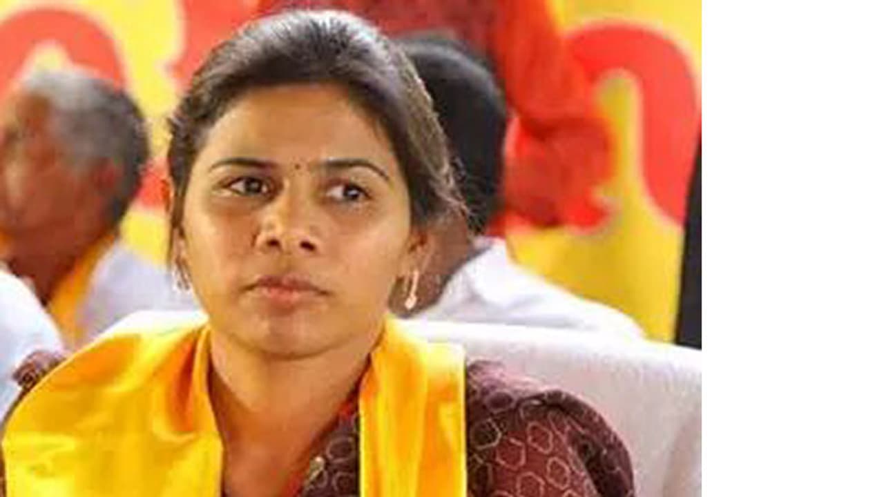 మరో వివాదంలో అఖిలప్రియ మరో వివాదంలో అఖిలప్రియ