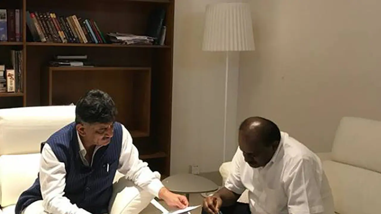 Will the lack of Congress JD(S) pre poll alliance help BJP in winning RR Nagar?