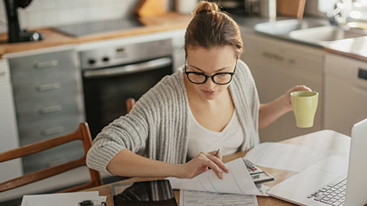 സ്ത്രീക്കും പുരുഷനും തുല്യ വേതനം നടപ്പിലാക്കി ഐസ്ലാന്റ് സ്ത്രീക്കും പുരുഷനും തുല്യ വേതനം നടപ്പിലാക്കി ഐസ്ലാന്റ്