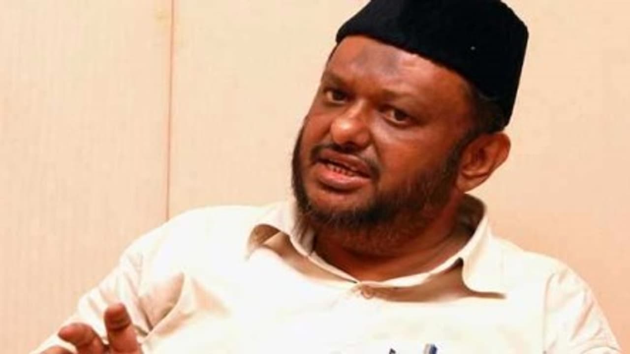 கொரோனாவால் மக்கள் முடங்கிட்டாங்க... கரண்ட் பில்லை ரத்து பண்ணுங்க... ஜவாஹிருல்லா அதிரடி கோரிக்கை! கொரோனாவால் மக்கள் முடங்கிட்டாங்க... கரண்ட் பில்லை ரத்து பண்ணுங்க... ஜவாஹிருல்லா அதிரடி கோரிக்கை!