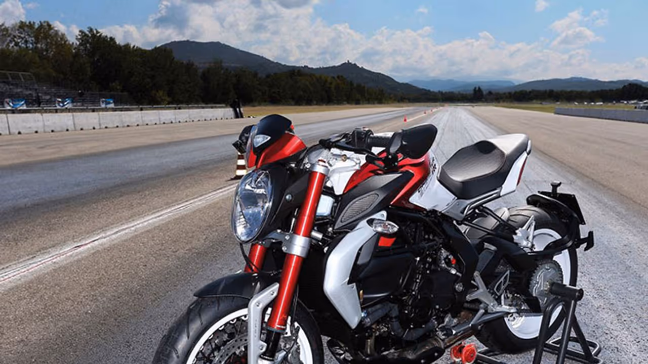 ഏറ്റവും കുറഞ്ഞ വിലയില് ബ്രൂട്ടെയ്ൽ 800 വിപണിയില് ഏറ്റവും കുറഞ്ഞ വിലയില് ബ്രൂട്ടെയ്ൽ 800 വിപണിയില്