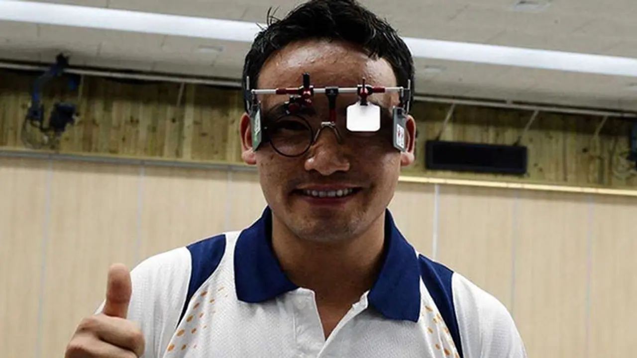 ವಿಶ್ವಕಪ್ ಶೂಟಿಂಗ್: ಬೆಳ್ಳಿ ಗೆದ್ದ ಜಿತು ರೈ ವಿಶ್ವಕಪ್ ಶೂಟಿಂಗ್: ಬೆಳ್ಳಿ ಗೆದ್ದ ಜಿತು ರೈ